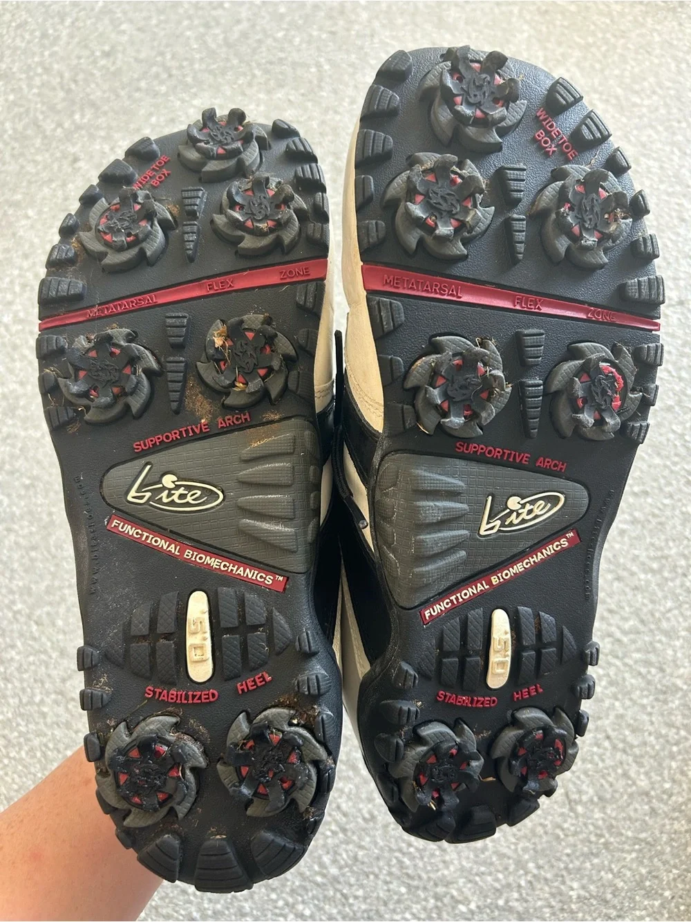 Bites Biofit 2002A Men’s White and Black Lace-Up Golf Shoes Size 9.5